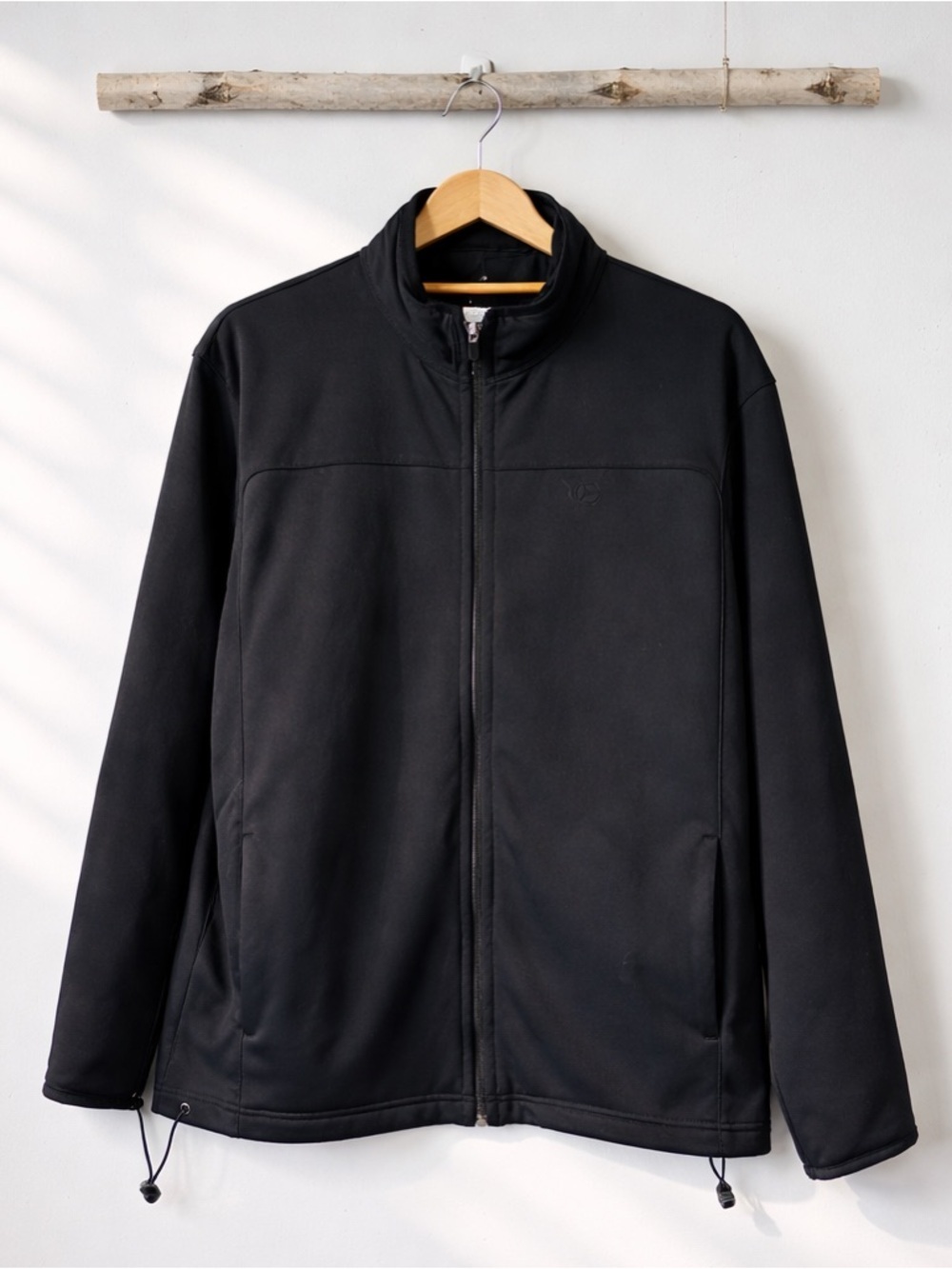 Men's Black Full-Zip Softshell Jacket